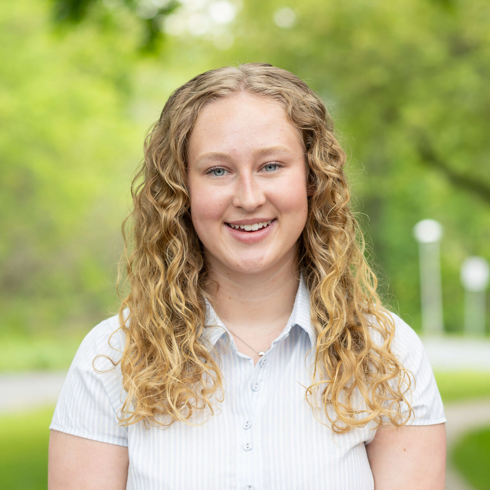 Anna Petersen Headshot